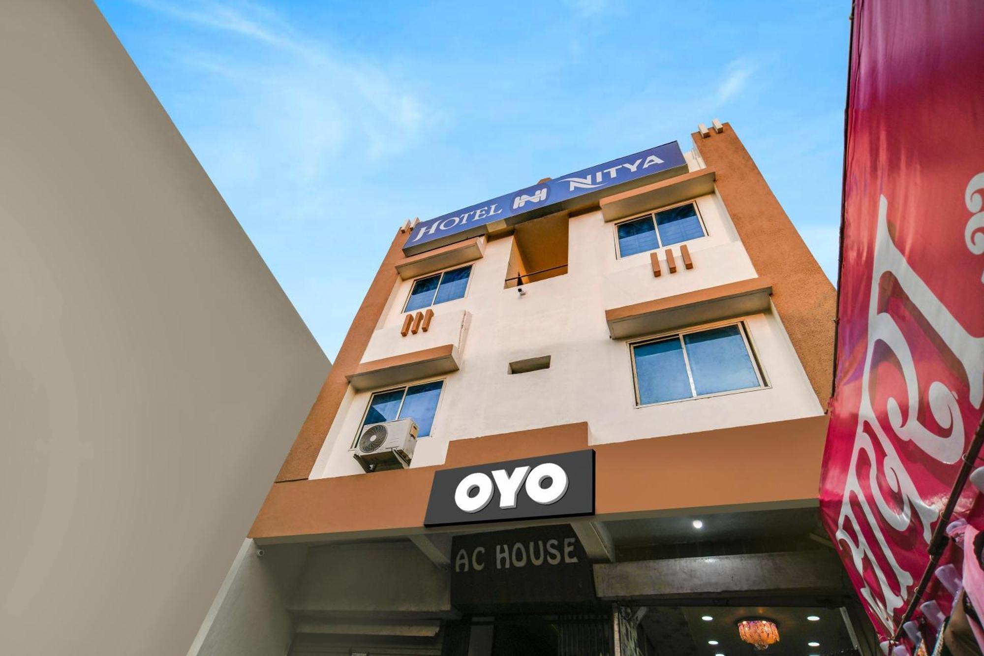 Hotel O Nitya 인도르 외부 사진